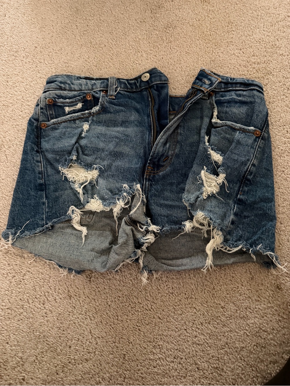 Abercrombie mom shorts size 28